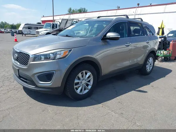 5XYPG4A39GG066822 2016 KIA SORENTO - Image 2