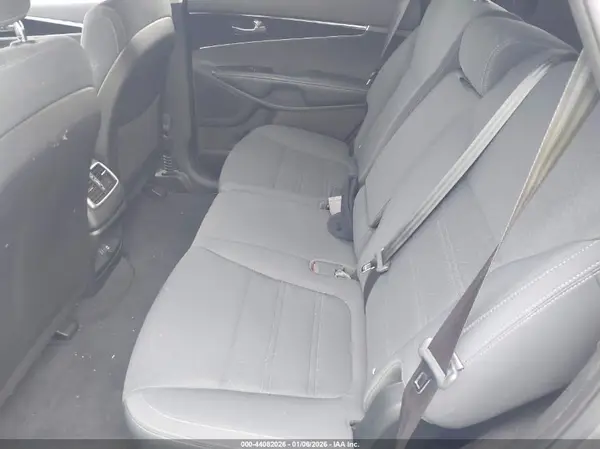 5XYPG4A39GG069512 2016 KIA SORENTO - Image 8
