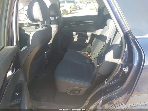 5XYPG4A39GG078971 2016 KIA SORENTO - Image 8