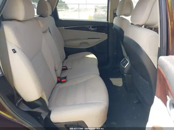 5XYPG4A39GG079490 2016 KIA SORENTO - Image 8