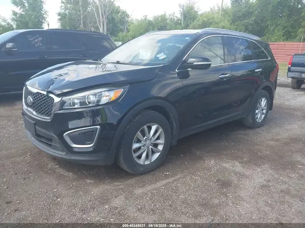 5XYPG4A39GG079909 2016 KIA SORENTO - Image 2