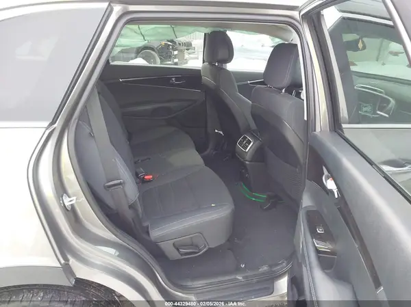 5XYPG4A39GG088531 2016 KIA SORENTO - Image 8