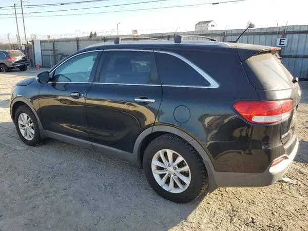5XYPG4A39GG091669 2016 KIA SORENTO - Image 2