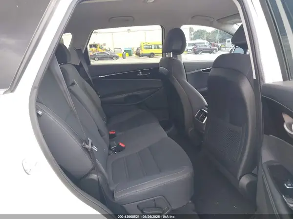 5XYPG4A39GG091994 2016 KIA SORENTO - Image 8