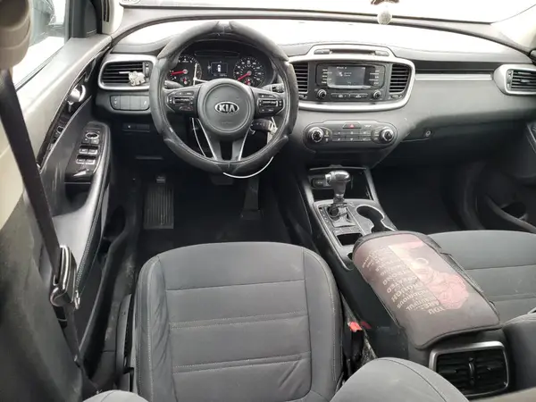 5XYPG4A39GG123505 2016 KIA SORENTO - Image 8
