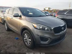 5XYPG4A39GG124802 2016 KIA SORENTO