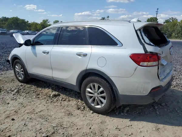 5XYPG4A39GG125884 2016 KIA SORENTO - Image 2