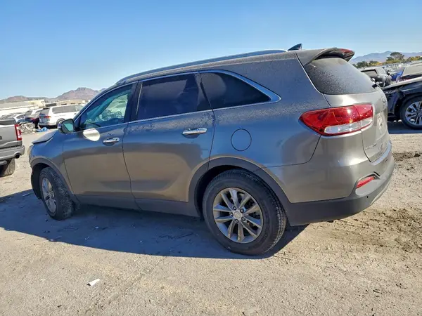 5XYPG4A39GG135301 2016 KIA SORENTO - Image 2