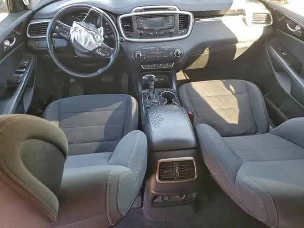 5XYPG4A39GG135301 2016 KIA SORENTO - Image 8