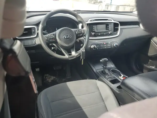 5XYPG4A39GG165611 2016 KIA SORENTO - Image 8