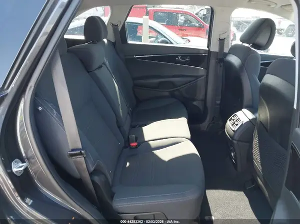 5XYPG4A39GG166029 2016 KIA SORENTO - Image 8