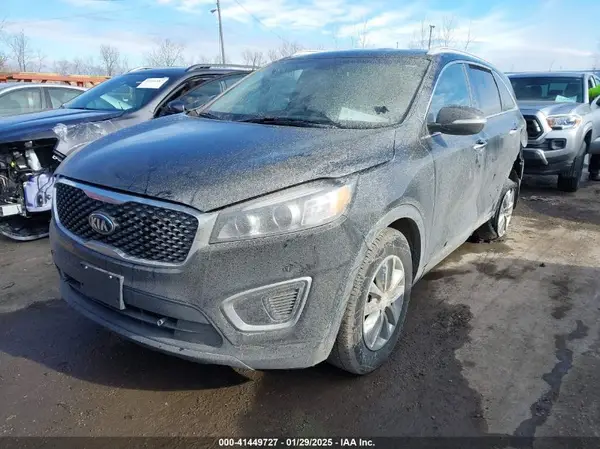 5XYPG4A39GG169657 2016 KIA SORENTO - Image 2