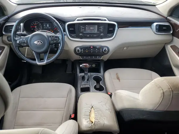 5XYPG4A39GG174051 2016 KIA SORENTO - Image 8