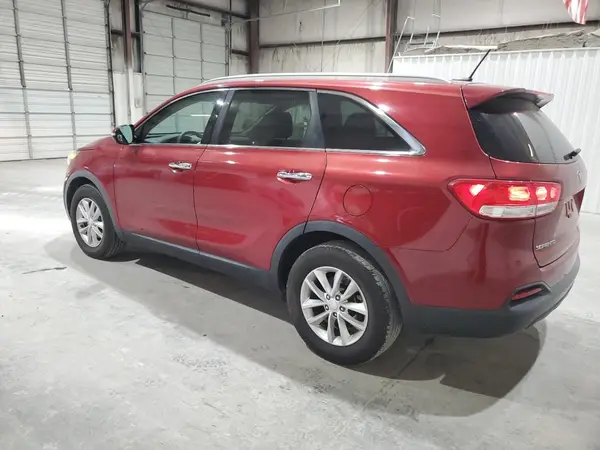 5XYPG4A39HG214081 2017 KIA SORENTO - Image 2