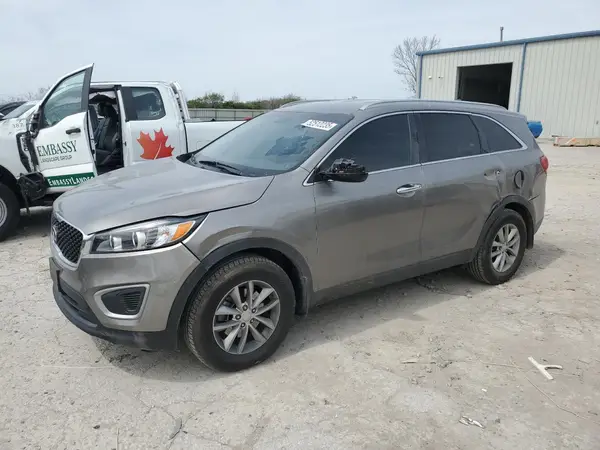5XYPG4A39HG216879 2017 KIA SORENTO - Image 1