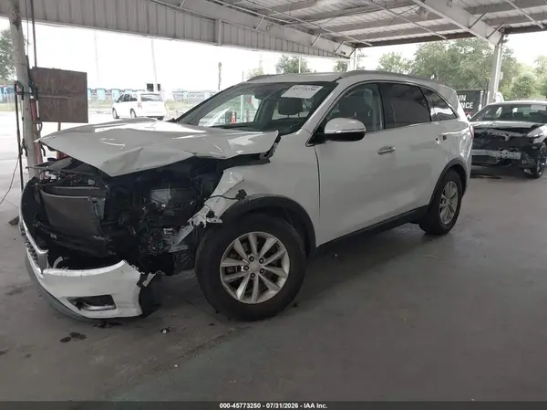 5XYPG4A39HG219037 2017 KIA SORENTO - Image 2
