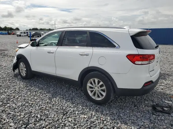 5XYPG4A39HG243323 2017 KIA SORENTO - Image 2