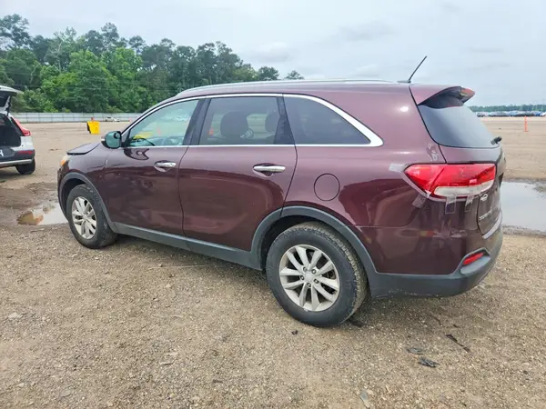 5XYPG4A39HG247209 2017 KIA SORENTO - Image 2