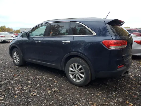 5XYPG4A39HG250790 2017 KIA SORENTO - Image 2