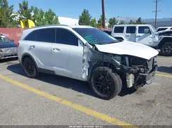 5XYPG4A39HG255228 2017 KIA SORENTO