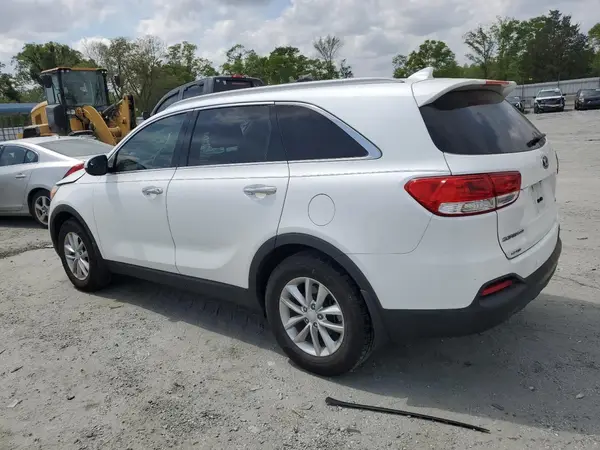 5XYPG4A39HG275916 2017 KIA SORENTO - Image 2