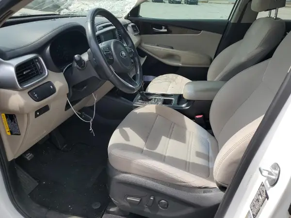 5XYPG4A39HG275916 2017 KIA SORENTO - Image 8