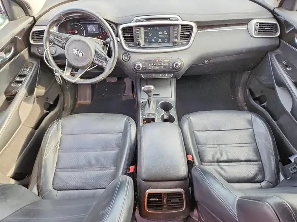 5XYPG4A39HG279142 2017 KIA SORENTO - Image 8