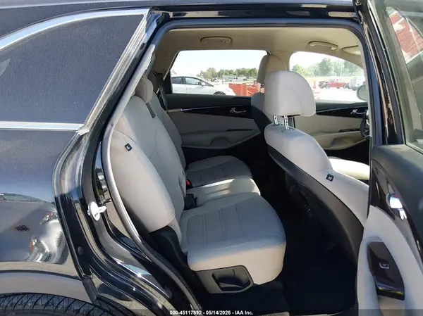 5XYPG4A39HG281215 2017 KIA SORENTO - Image 8