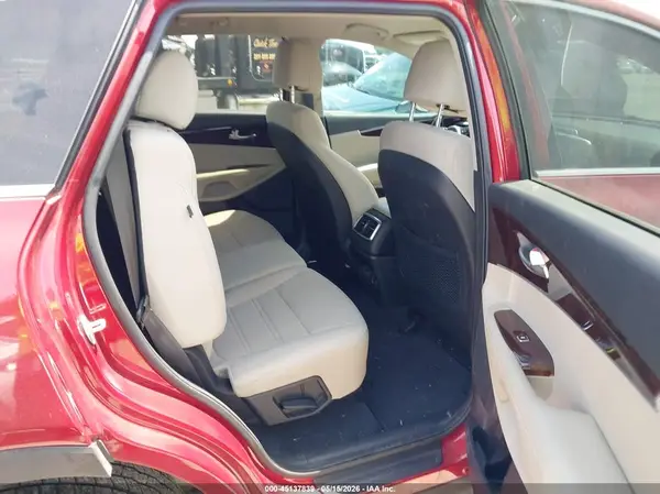 5XYPG4A39HG282865 2017 KIA SORENTO - Image 8
