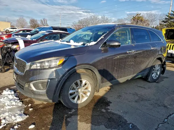 5XYPG4A39HG327397 2017 KIA SORENTO - Image 1