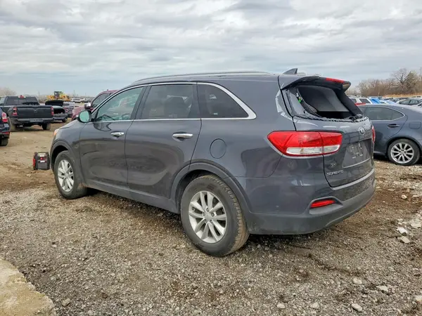 5XYPG4A39HG333071 2017 KIA SORENTO - Image 2