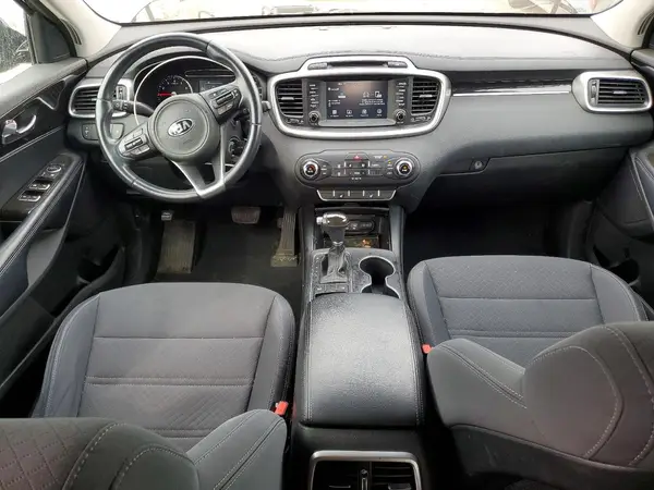5XYPG4A39HG333071 2017 KIA SORENTO - Image 8