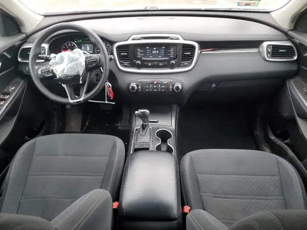 5XYPG4A39JG338342 2018 KIA SORENTO - Image 8