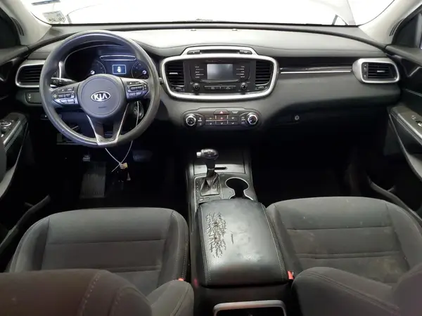 5XYPG4A39JG338356 2018 KIA SORENTO - Image 8