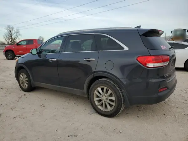 5XYPG4A39JG338969 2018 KIA SORENTO - Image 2