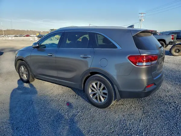 5XYPG4A39JG346022 2018 KIA SORENTO - Image 2