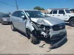5XYPG4A39JG346537 2018 KIA SORENTO