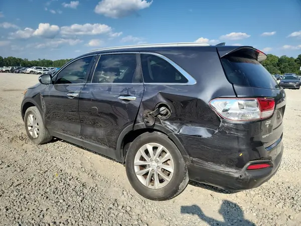 5XYPG4A39JG357263 2018 KIA SORENTO - Image 2