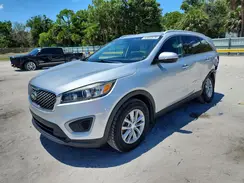 5XYPG4A39JG381398 2018 KIA SORENTO