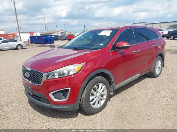 5XYPG4A39JG404145 2018 KIA SORENTO - Image 2