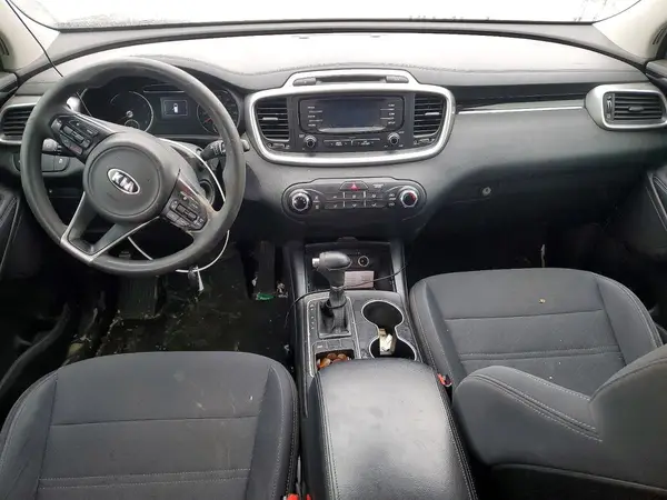 5XYPG4A39JG412388 2018 KIA SORENTO - Image 8
