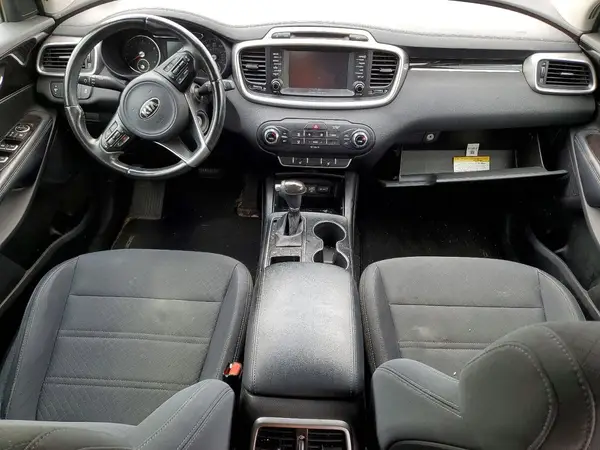 5XYPG4A39JG430180 2018 KIA SORENTO - Image 8