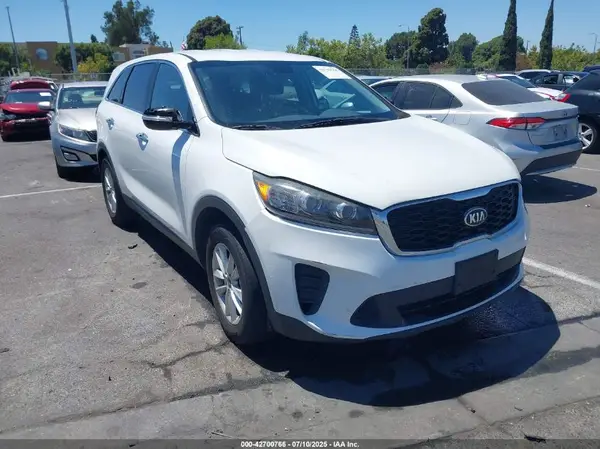 5XYPG4A39KG432920 2019 KIA SORENTO - Image 1