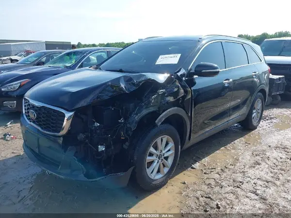 5XYPG4A39KG436191 2019 KIA SORENTO - Image 2