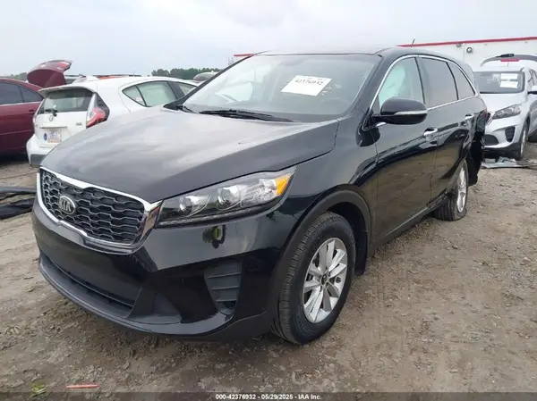 5XYPG4A39KG443481 2019 KIA SORENTO - Image 2