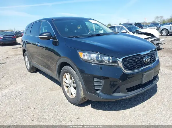 5XYPG4A39KG447997 2019 KIA SORENTO - Image 1