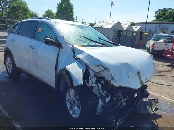 5XYPG4A39KG448048 2019 KIA SORENTO - Image 1