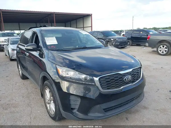 5XYPG4A39KG451337 2019 KIA SORENTO - Image 1
