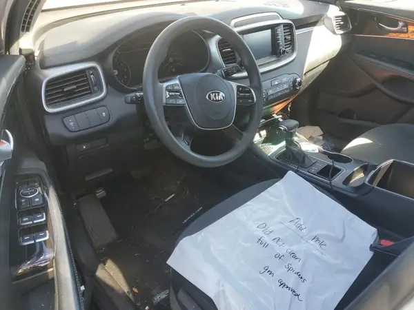 5XYPG4A39KG464394 2019 KIA SORENTO - Image 8