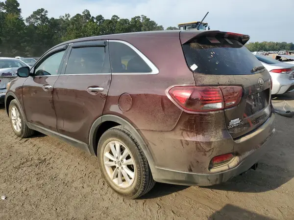 5XYPG4A39KG476674 2019 KIA SORENTO - Image 2